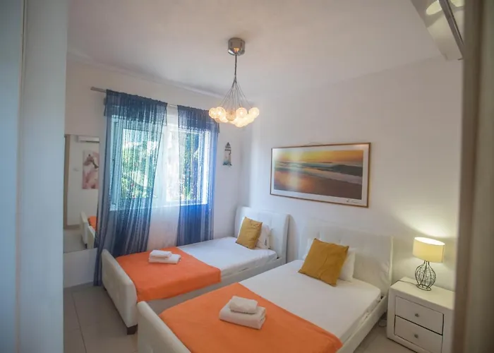 Sunrise 12 Вилла *